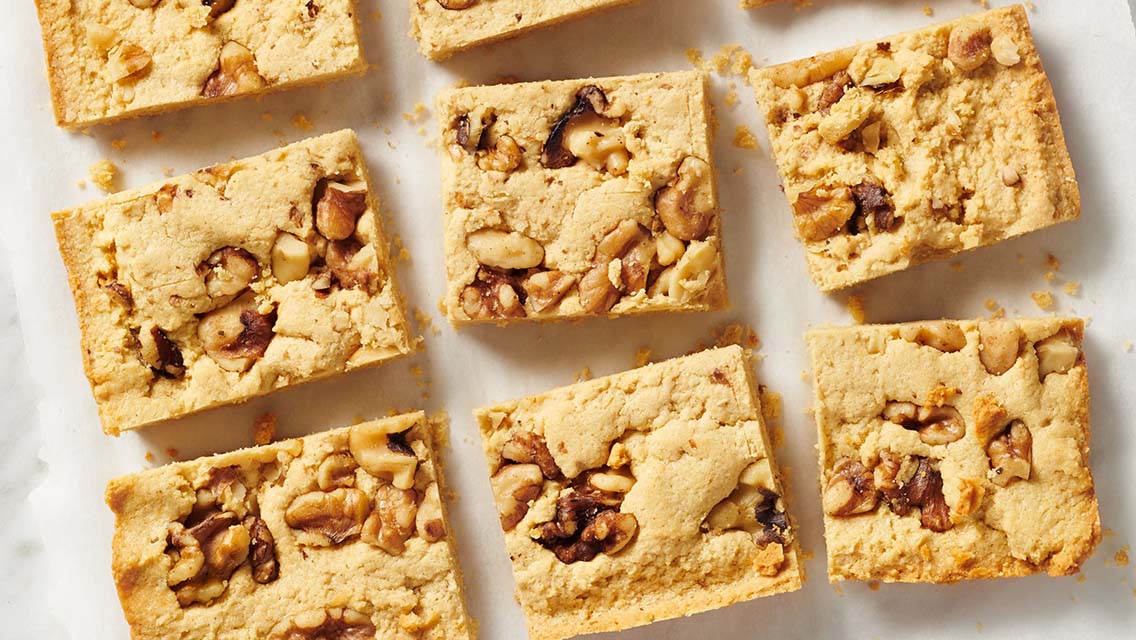 nut butter blondies