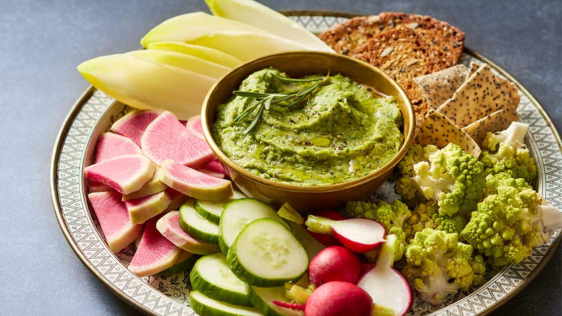 creamy spinach dip and dippables