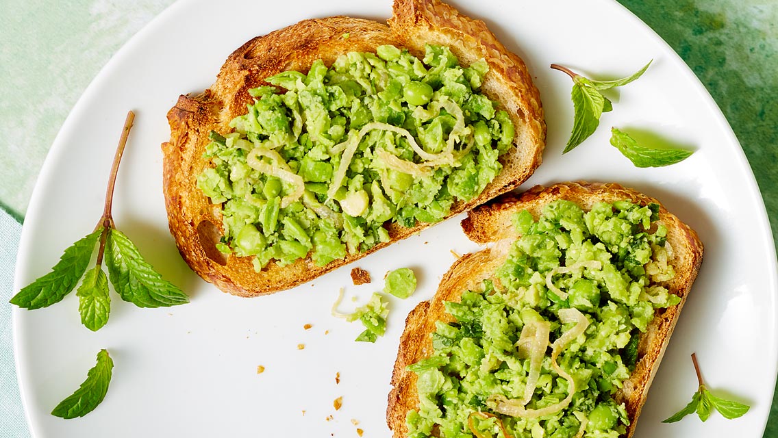 smashed mint and pea toasts