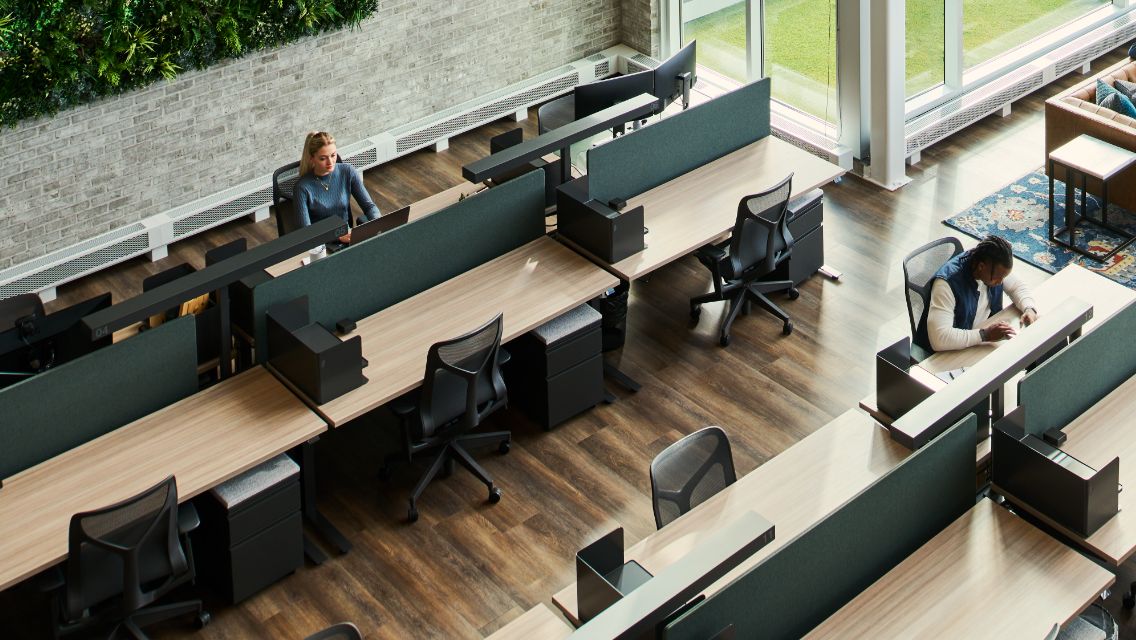 8 Tips for Proper Desk Posture at Work