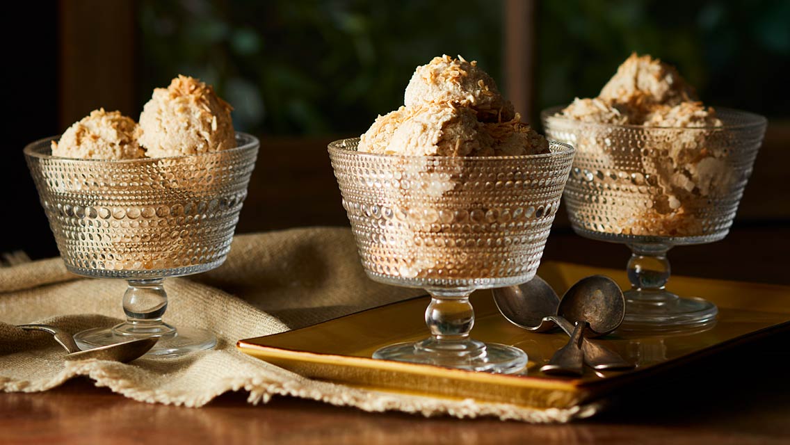 homemade vegan toasted coconut ice cream